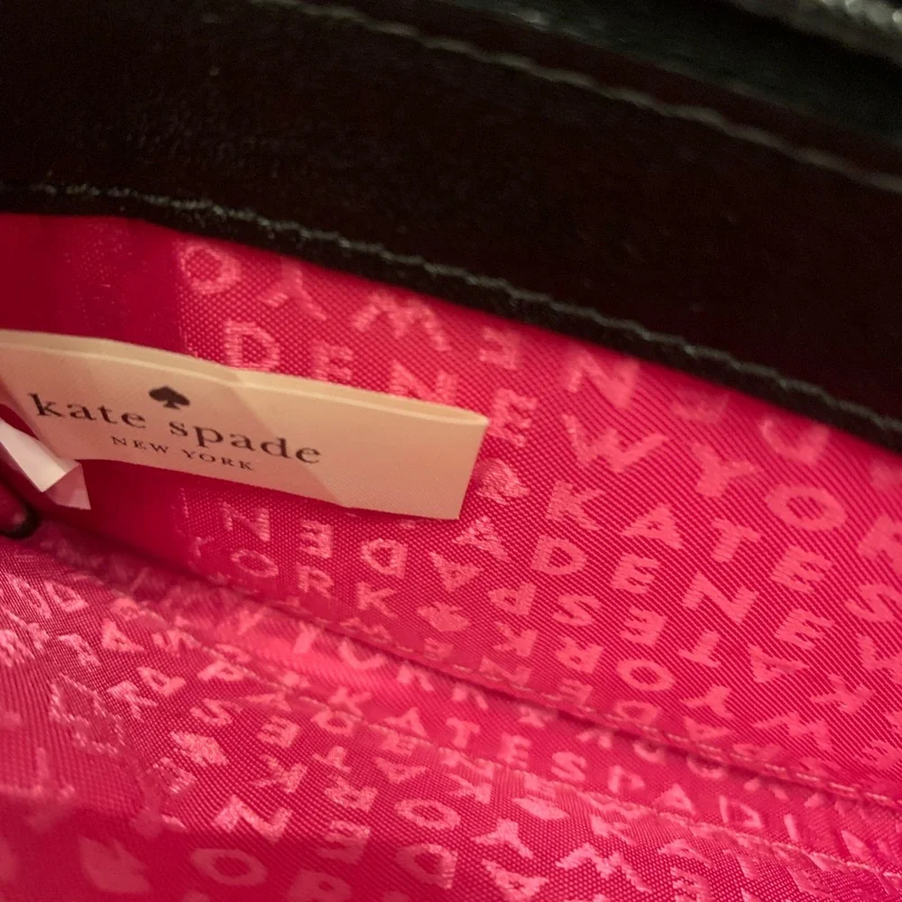 Kate Spade Montford Park Nisha Bow Wallet - LNC